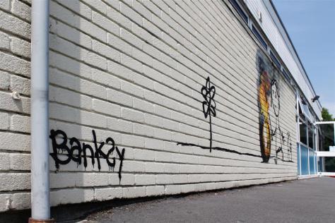 Banksy Oblique (Large)
